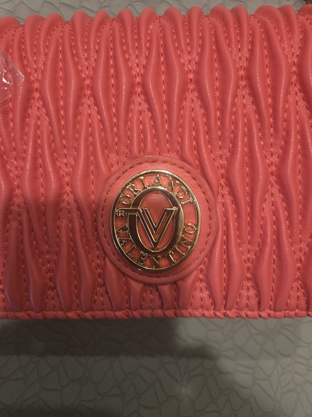 Valentino Orlandi HOT PINK  Crossbody Bag with Gold Chain NWT - Picture 3 of 3